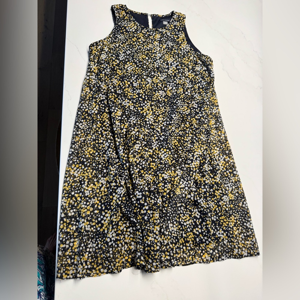 NWOT Tommy Hilfiger Navy Blue Garment